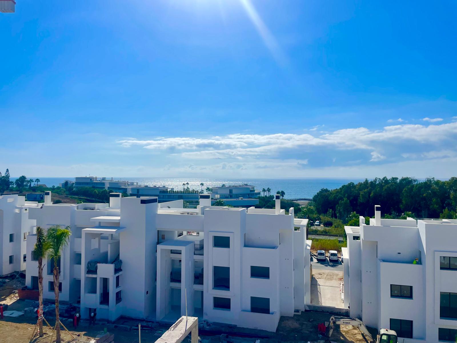 Wohnung in Estepona mit Meerblick