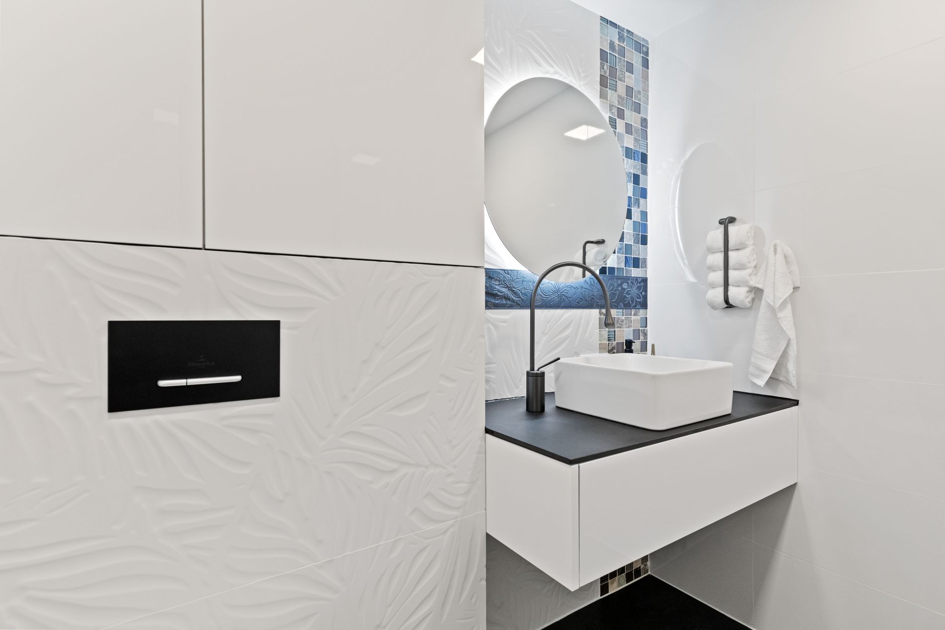 Community pool Los Arqueros