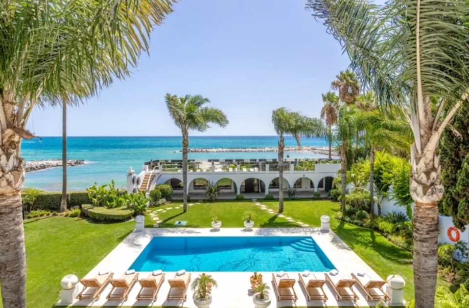 Villa mit Meerblick in Marbella