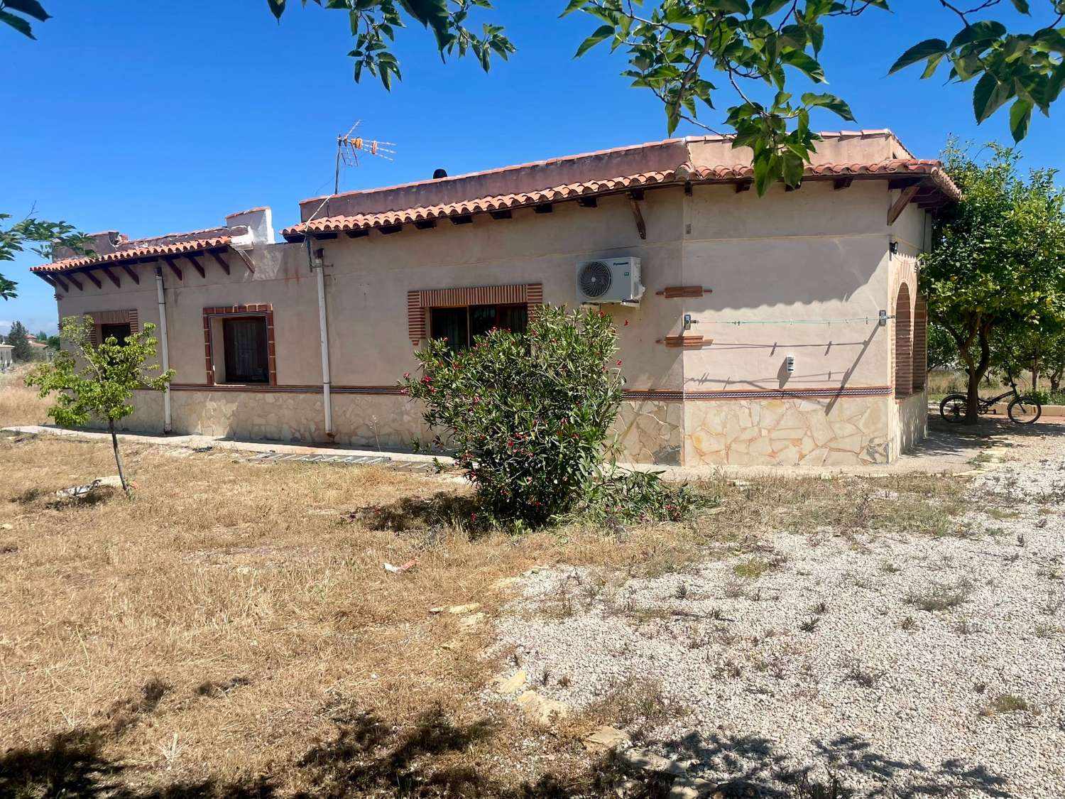 Freistehendes Landhaus mit Pool und Weitblick in Moraleda de Zafayona – Nähe Granada