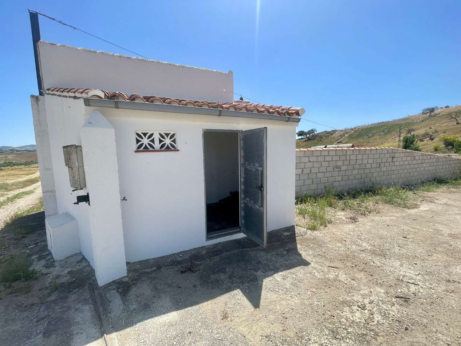 Freistehendes Landhaus in der Sierra de Líjar bei Olvera – ruhiges Wohnen in naturnaher Lage
