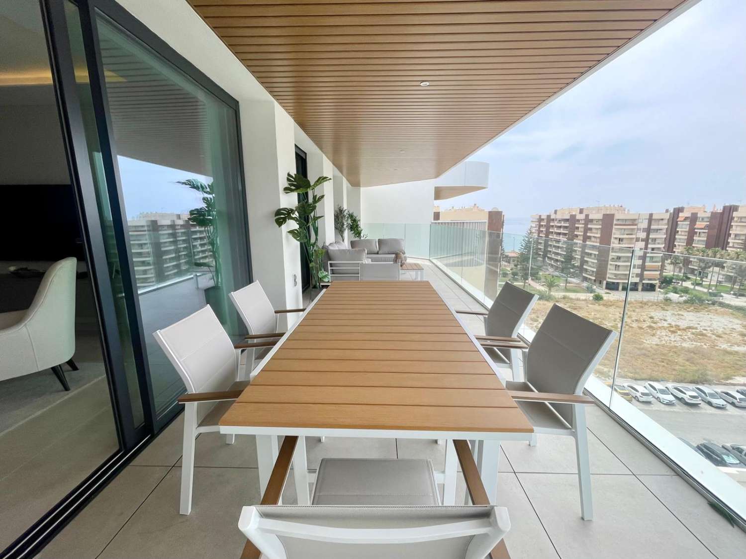 Mediterranes Wohngefühl auf höchstem Niveau – Exklusive 3-Zimmer-Wohnung in Toplage von Fuengirola