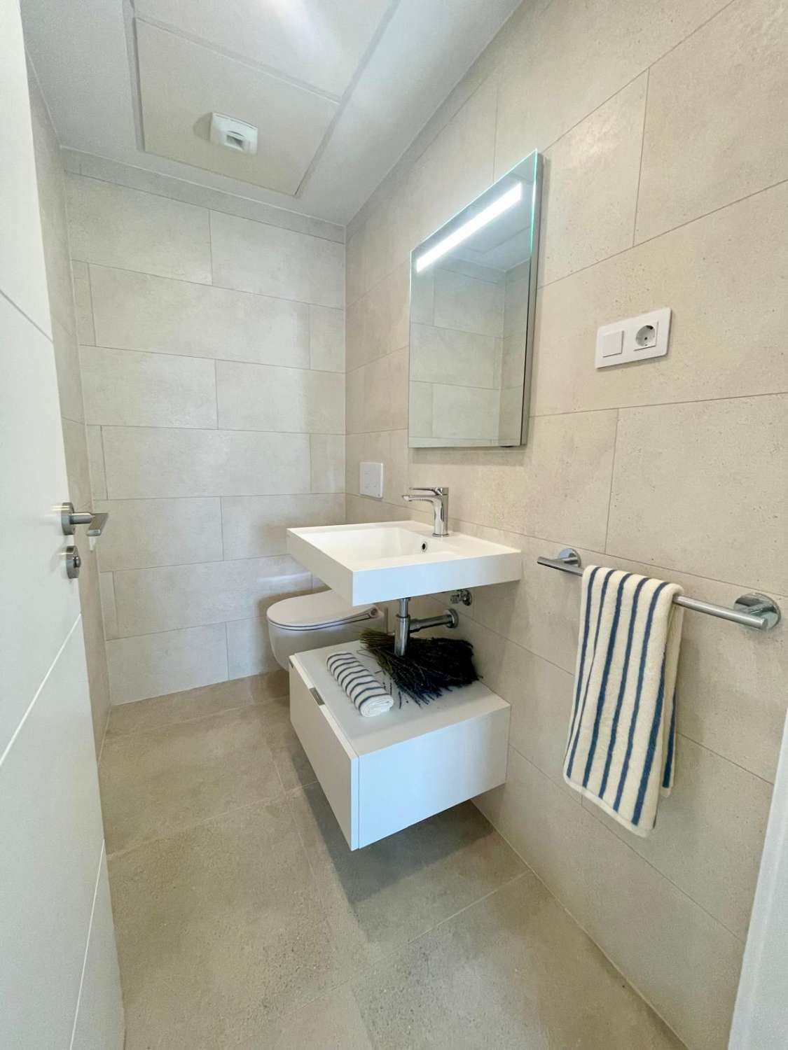 Mediterranes Wohngefühl auf höchstem Niveau – Exklusive 3-Zimmer-Wohnung in Toplage von Fuengirola