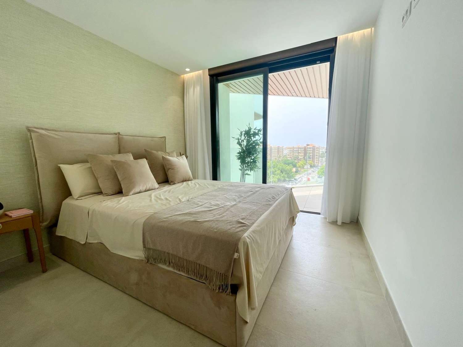 Mediterranes Wohngefühl auf höchstem Niveau – Exklusive 3-Zimmer-Wohnung in Toplage von Fuengirola