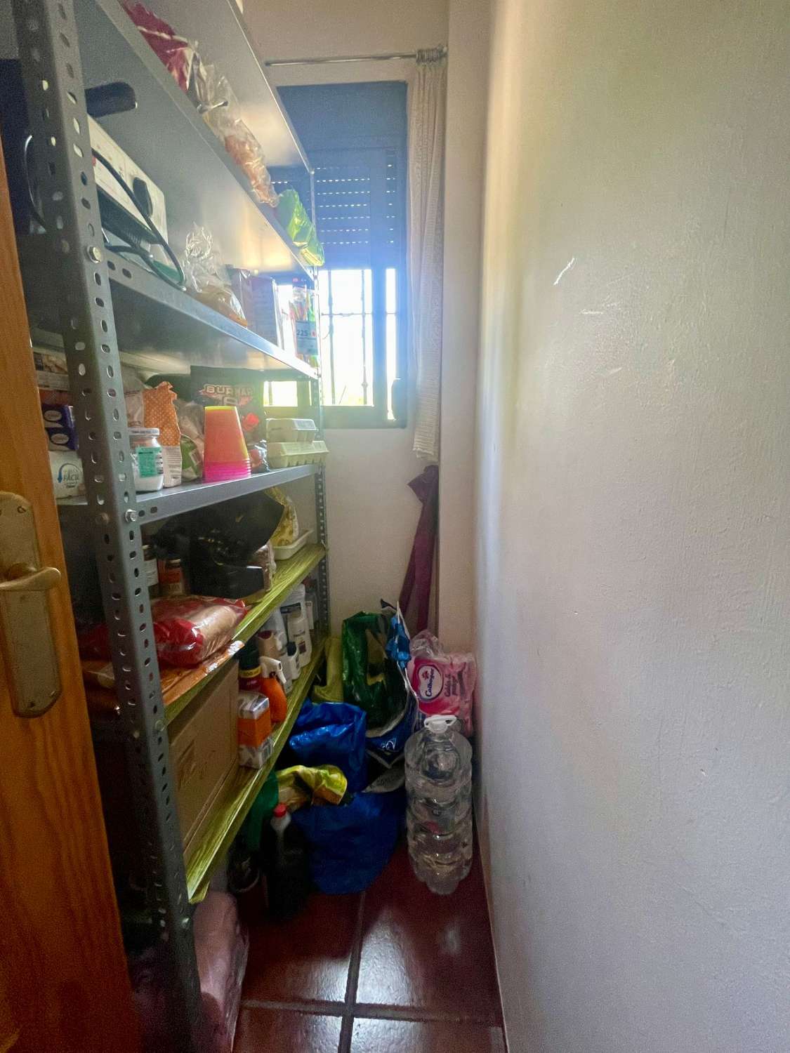 Chalet renovado con piscina en parcela privada en Moraleda de Zafayona (Granada)
