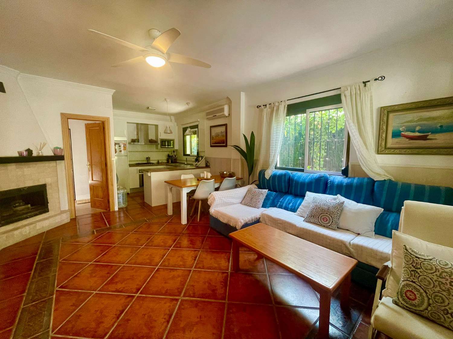 Chalet renovado con piscina en parcela privada en Moraleda de Zafayona (Granada)