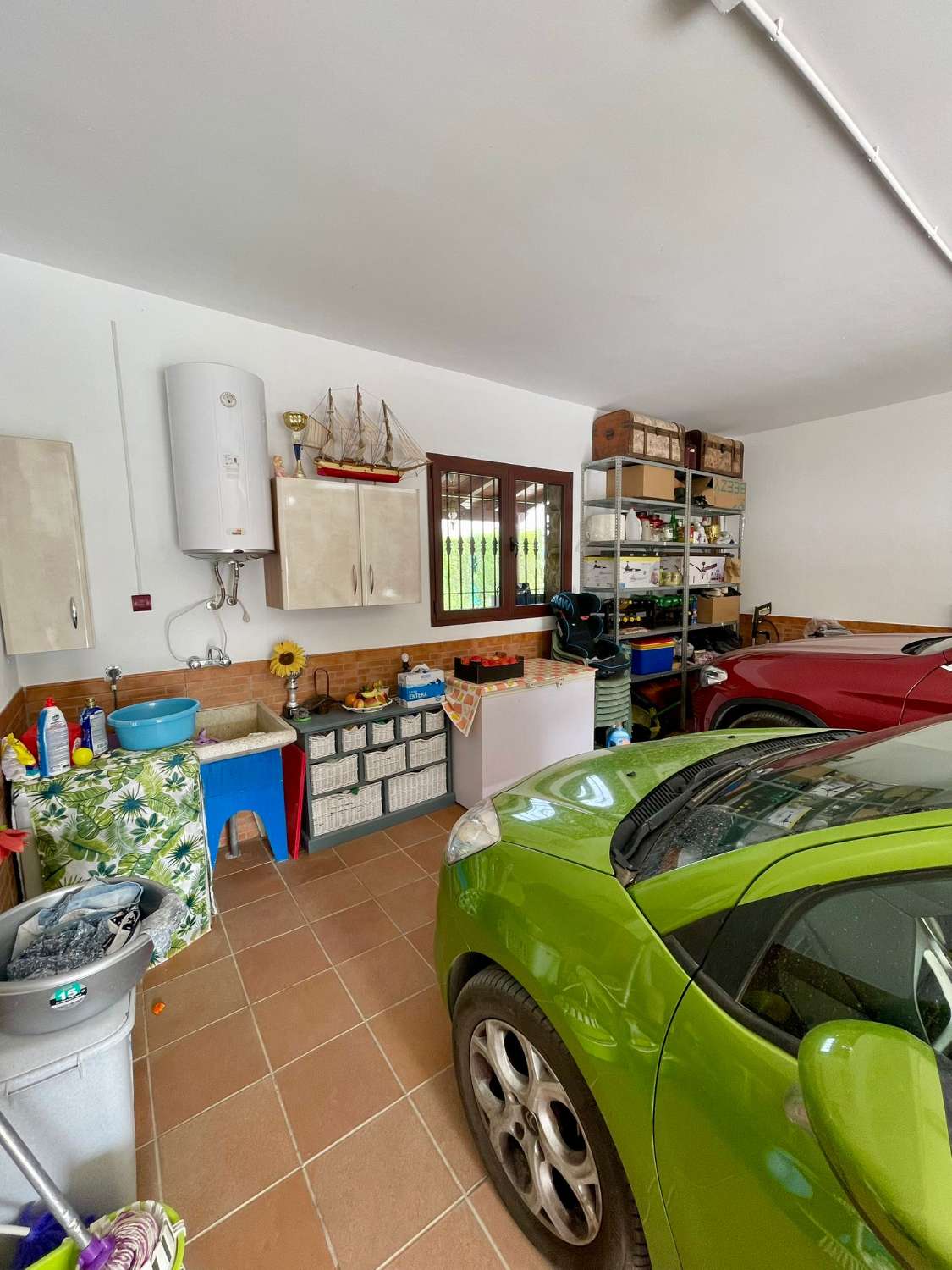 Landhaus mit Olivenhain, Pool und Sportbereich in Moraleda de Zafayona
