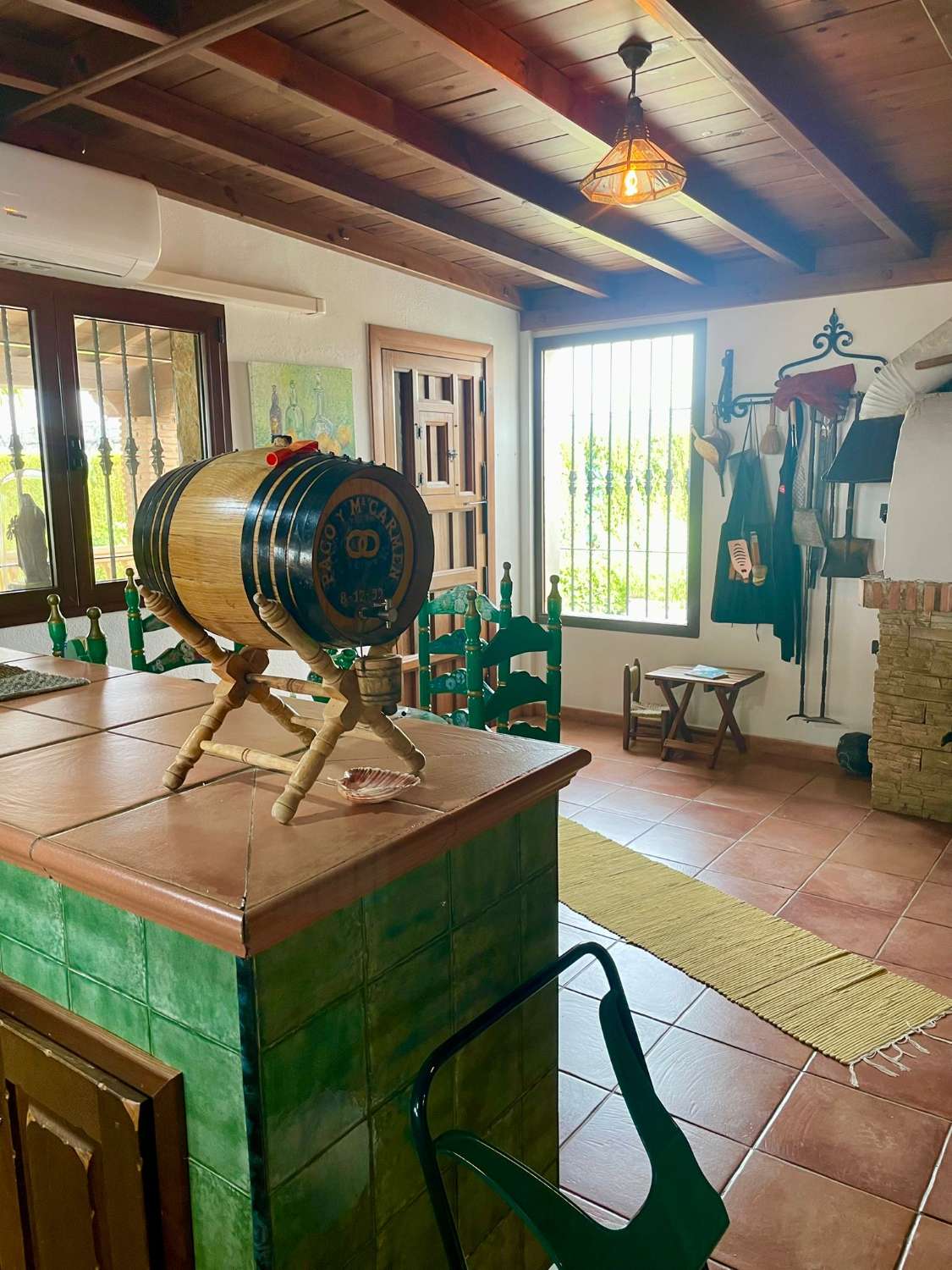 Landhaus mit Olivenhain, Pool und Sportbereich in Moraleda de Zafayona