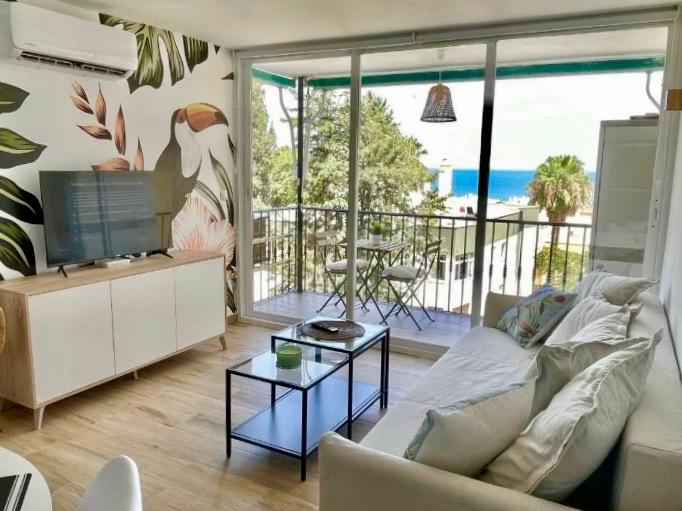 Charmantes Apartment mit Meerblick in La Carihuela, Torremolinos