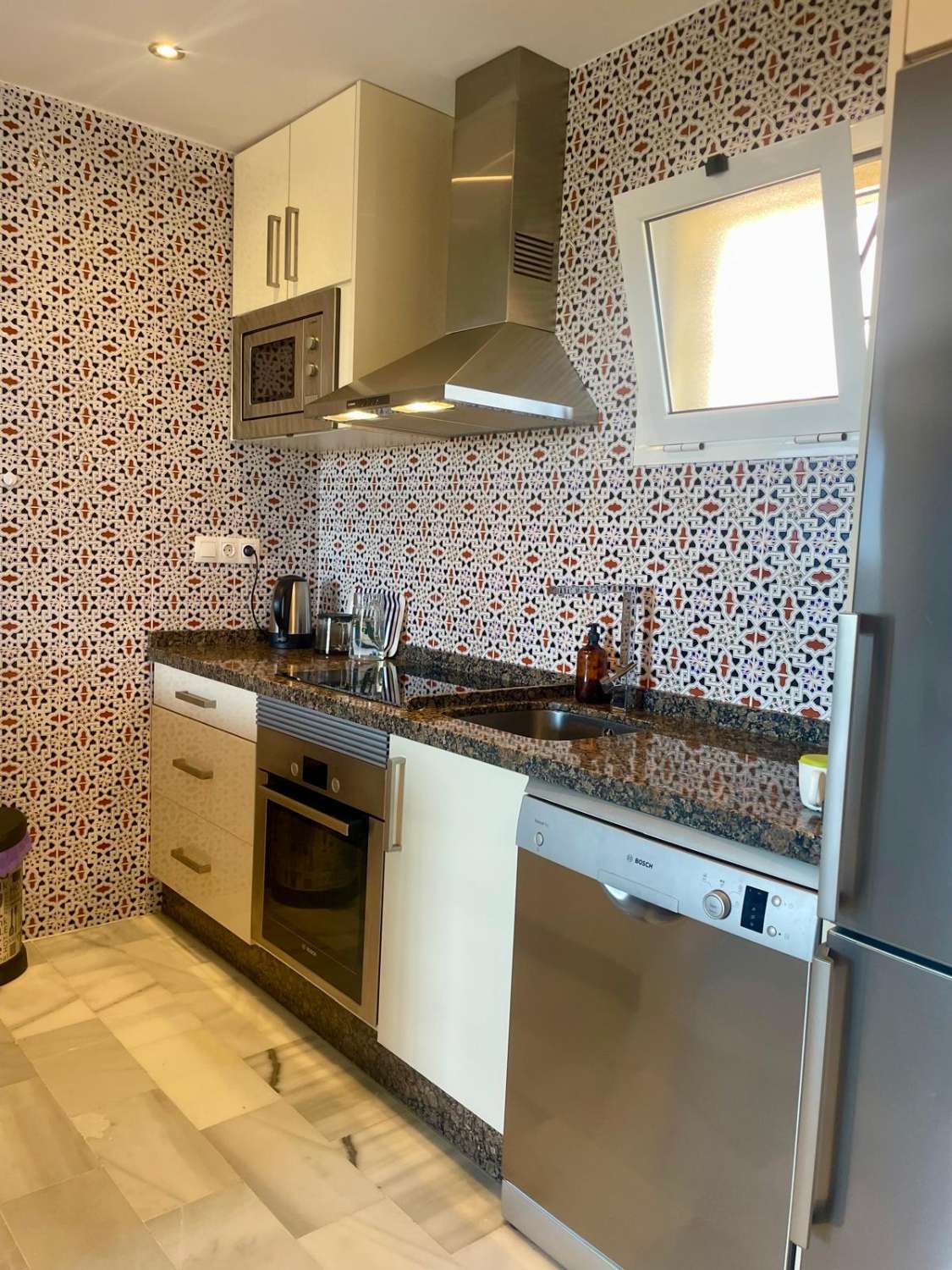 Gemütliches Apartment mit Meerblick in Calaburra – Chaparral, Mijas