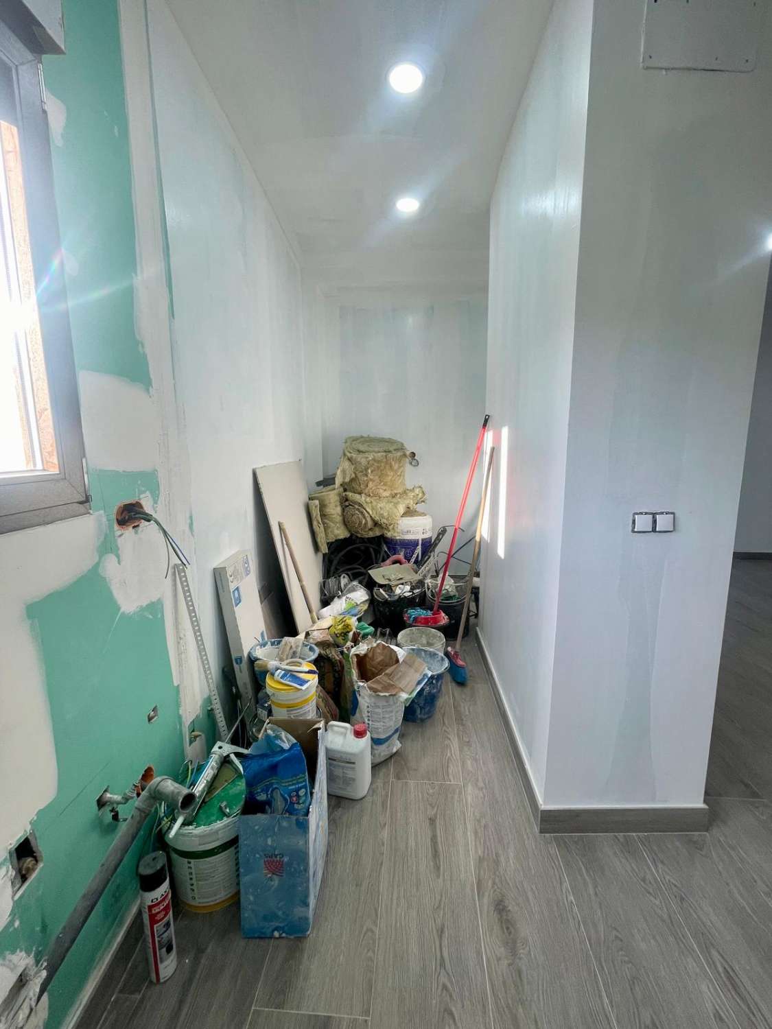 Renoviertes Stadthaus im Herzen von Vélez de Benaudalla – modernes Wohnen in historischem Ambiente