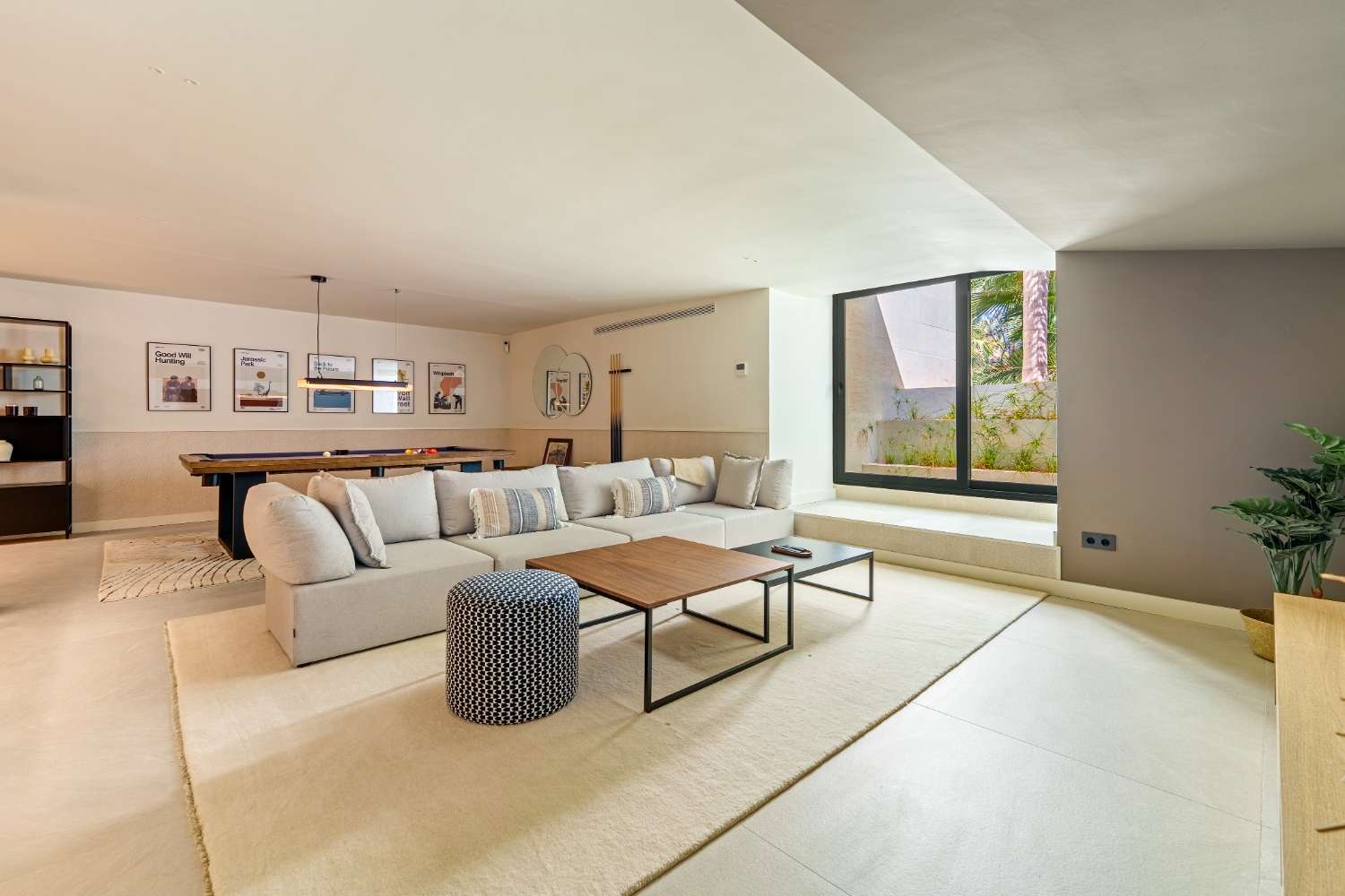 Moderne Luxusvilla in Las Chapas, Marbella Este