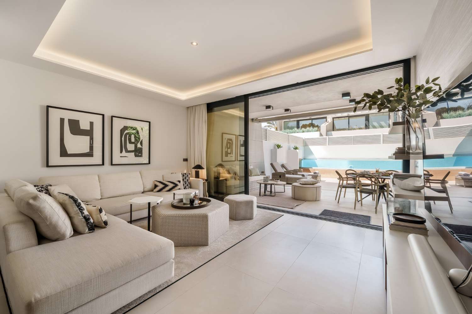 Moderne Doppelhaushälfte Azure 7 in Banus Bay, Marbella