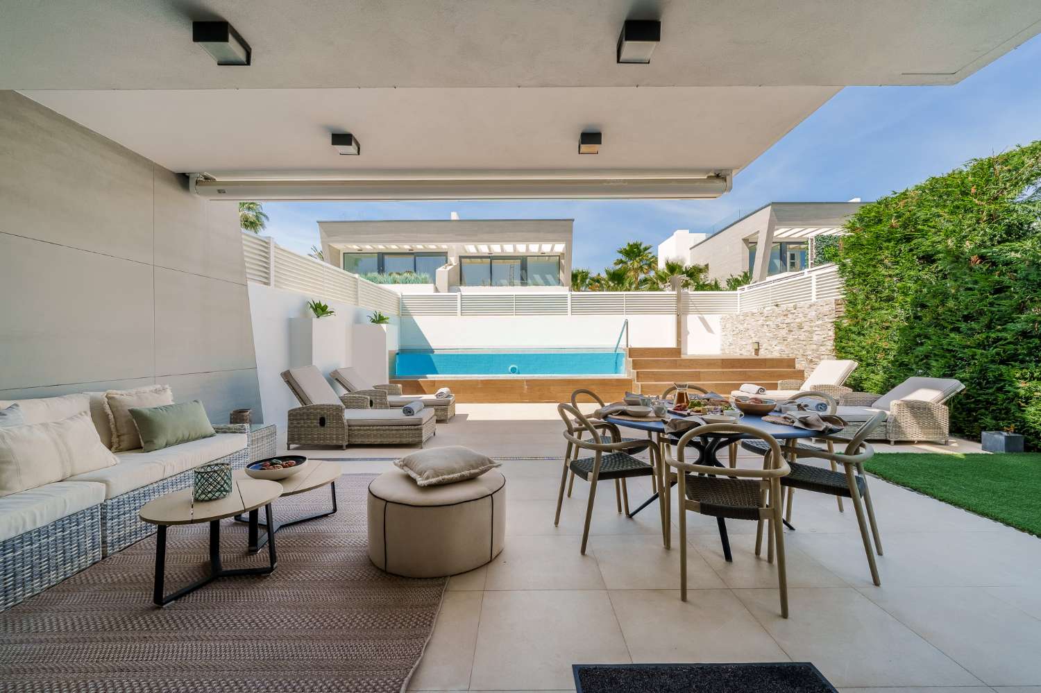 Moderne Doppelhaushälfte Azure 7 in Banus Bay, Marbella