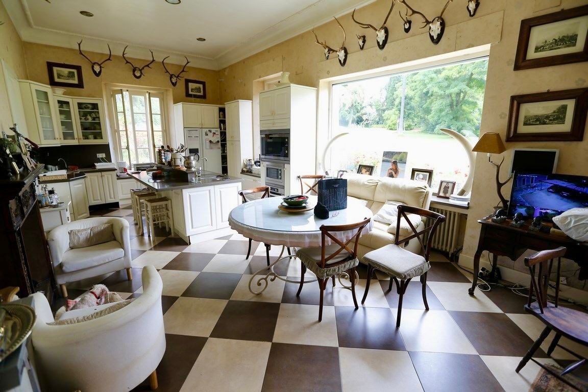 Palastartige Residenz des 19. Jahrhunderts mit historischem Botanischem Garten und Reitanlage – Elvas, Portugal