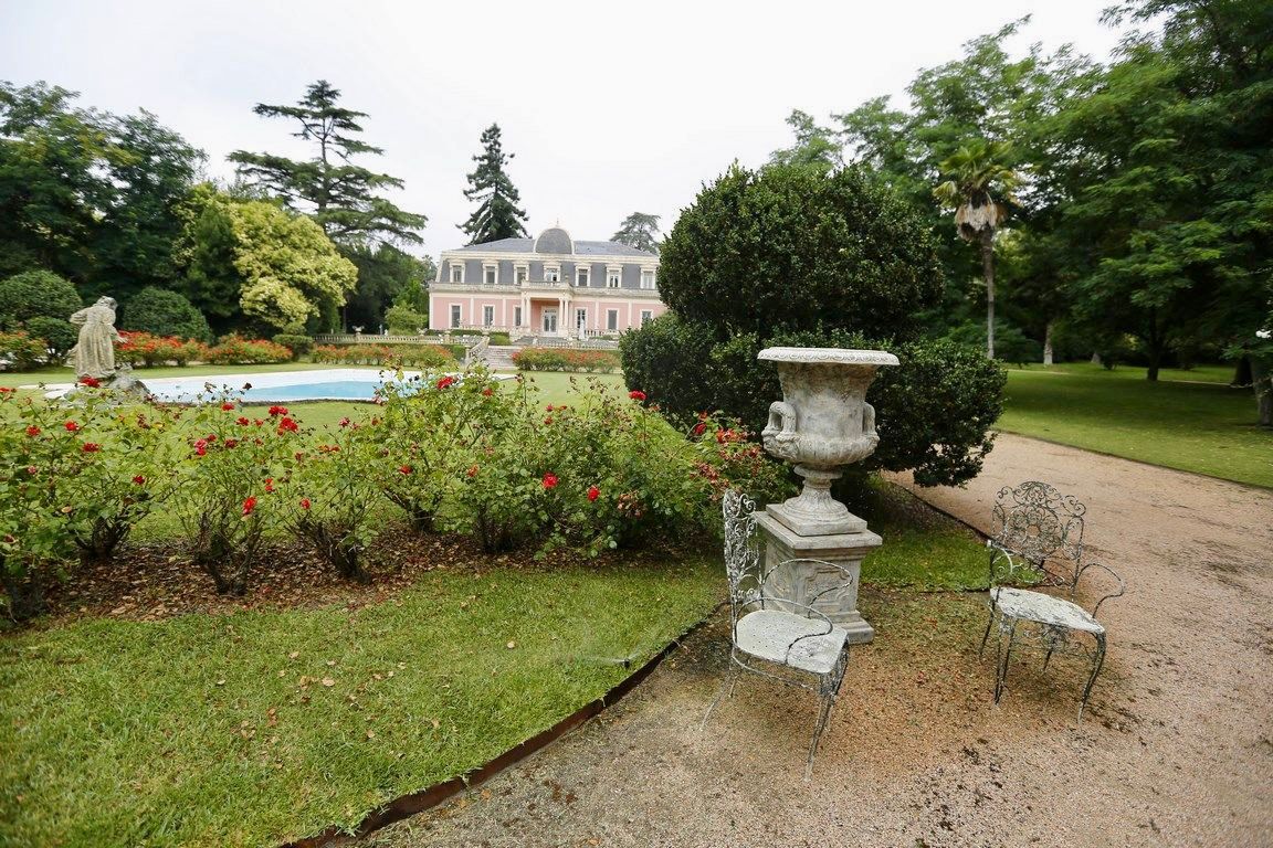 Palastartige Residenz des 19. Jahrhunderts mit historischem Botanischem Garten und Reitanlage – Elvas, Portugal