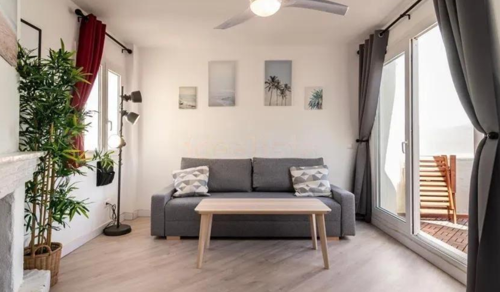 Exklusives Apartment mit Meerblick und Tourismuslizenz in Puerto Marina, Benalmádena