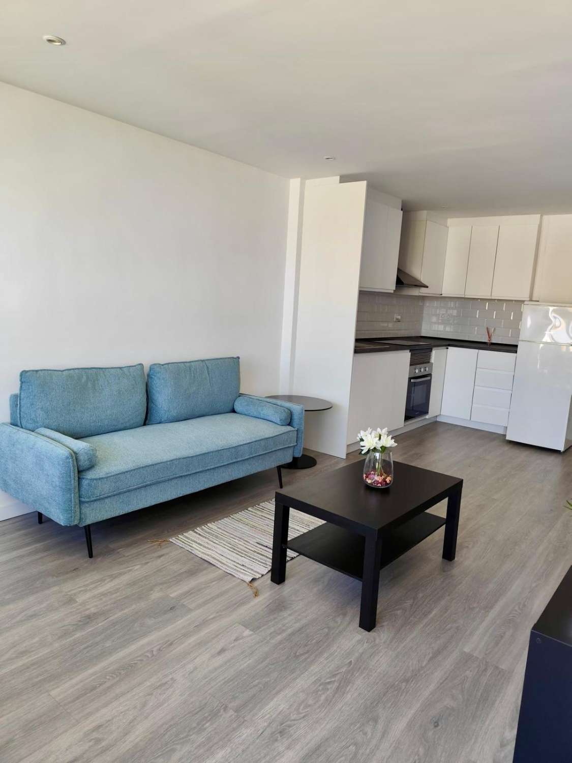 Modernes Apartment mit Meerblick und Tourismuslizenz in Benalmádena