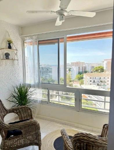 Modernes Apartment mit Meerblick in Benalmádena – Nur 5 Minuten vom Strand entfernt