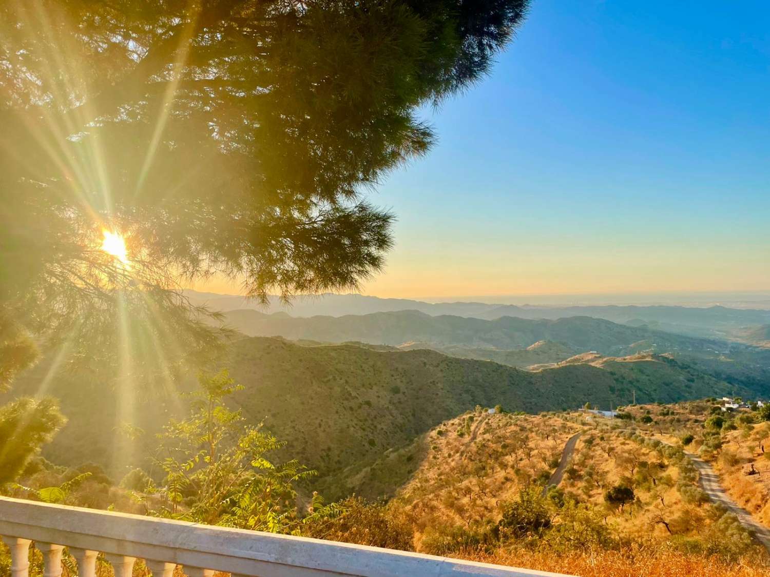 Landhuis in Almogía met zwembad en prachtig uitzicht op zee, Málaga en de Guadalhorce-vallei