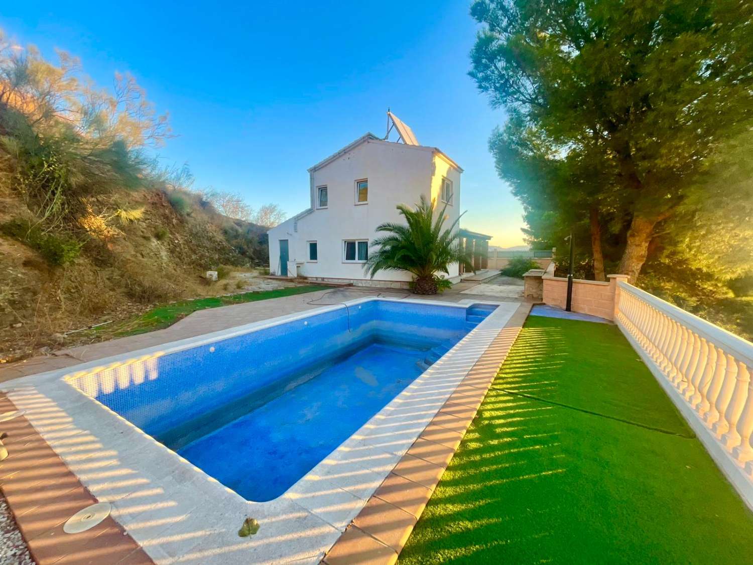 Landhuis in Almogía met zwembad en prachtig uitzicht op zee, Málaga en de Guadalhorce-vallei