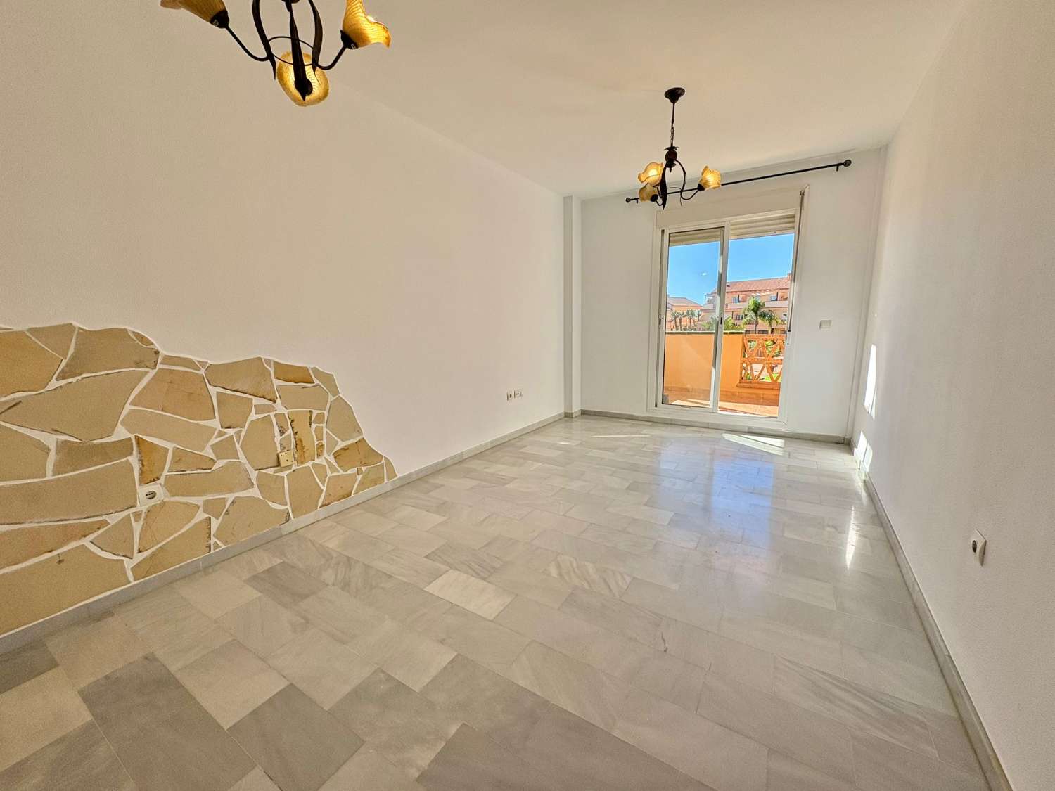 Apartment mit Meerblick und sonniger Terrasse in Mijas Costa