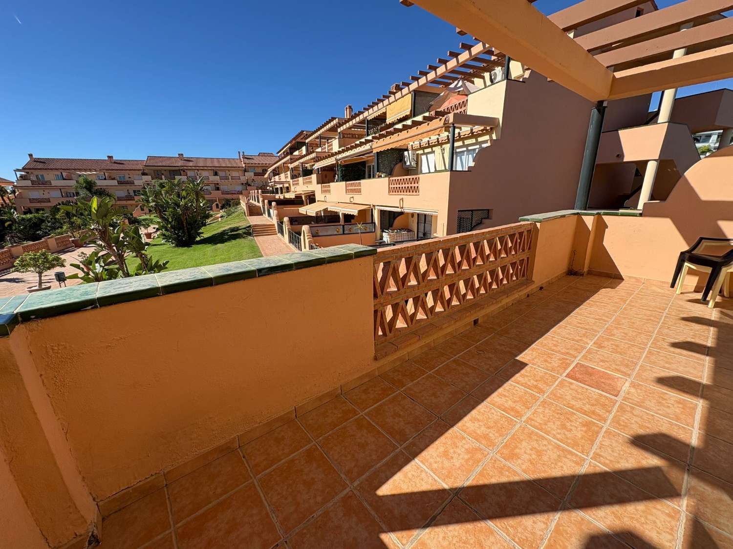 Apartment mit Meerblick und sonniger Terrasse in Mijas Costa