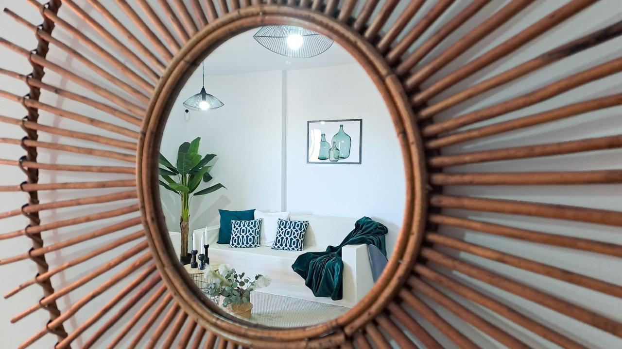 Wohnung zum Verkauf im Hafen von Estepona – Zentrale Lage mit Meerblick