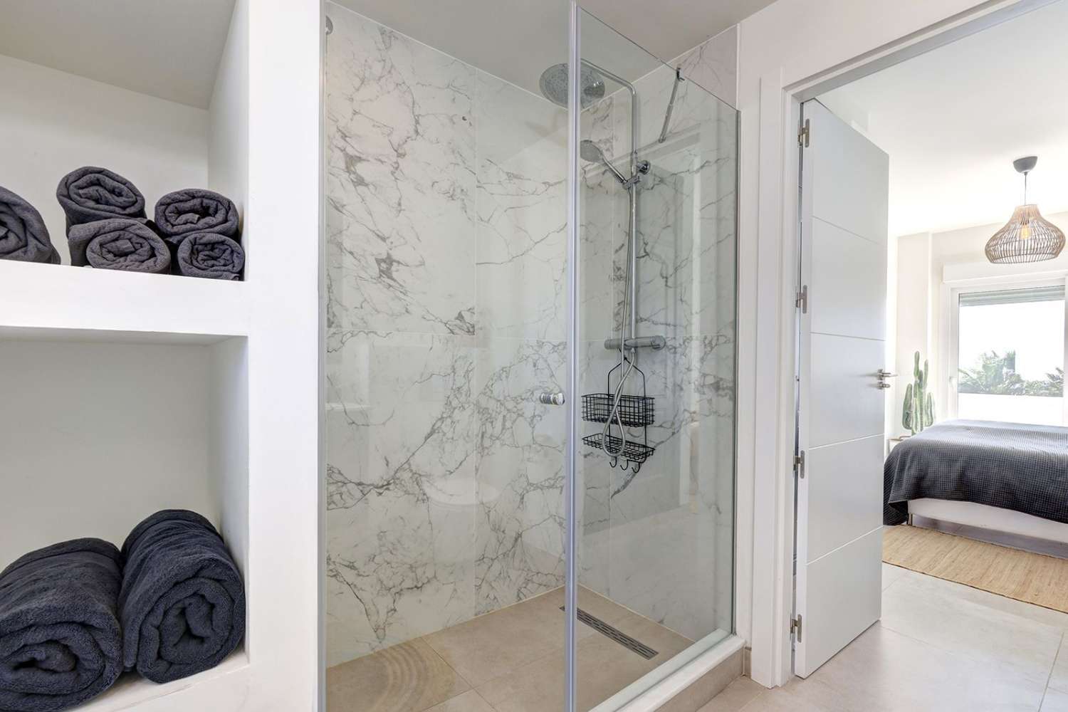 Exklusive Strandapartments und Penthäuser in Estepona