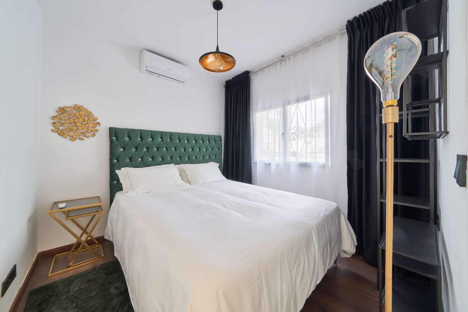 Chalet adosado im Casco Antiguo von Marbella – vollständig renoviertes Stadthaus nur wenige Schritte vom Strand entfernt