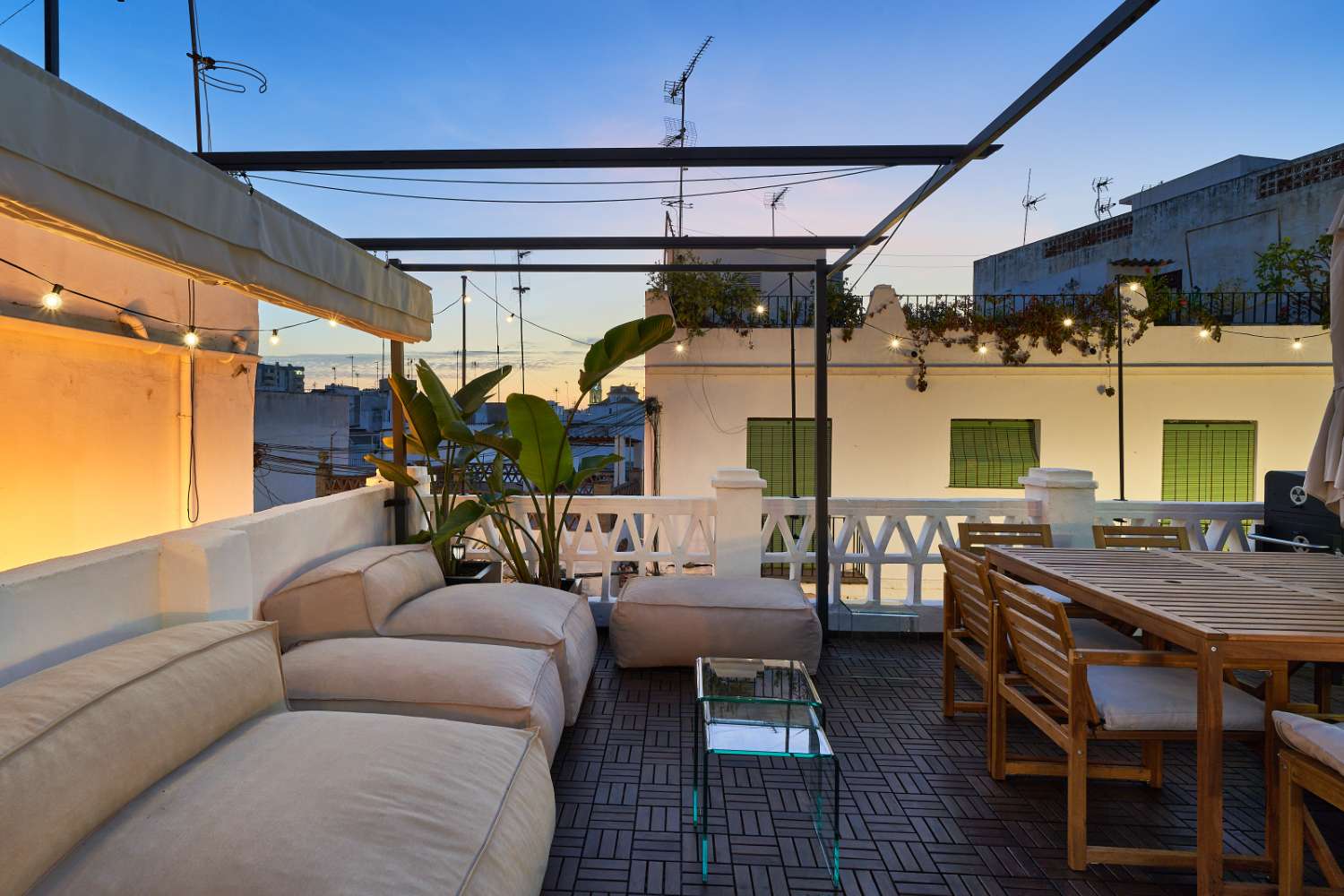 Chalet adosado im Casco Antiguo von Marbella – vollständig renoviertes Stadthaus nur wenige Schritte vom Strand entfernt