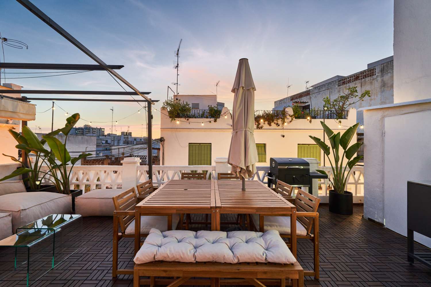 Chalet adosado im Casco Antiguo von Marbella – vollständig renoviertes Stadthaus nur wenige Schritte vom Strand entfernt