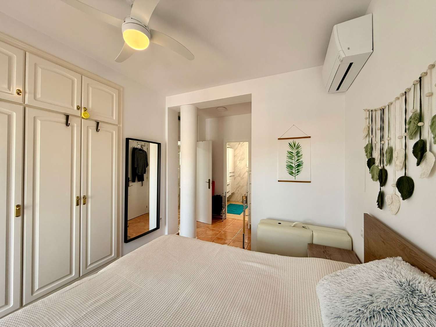 Bungalow de rêve avec vue sur la mer à Calpe