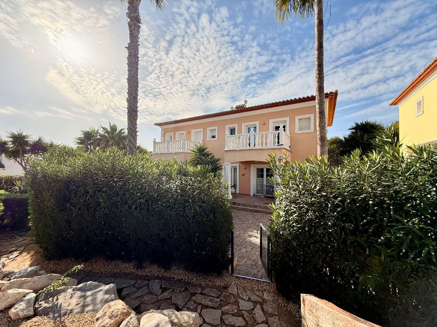 Bungalow de rêve avec vue sur la mer à Calpe