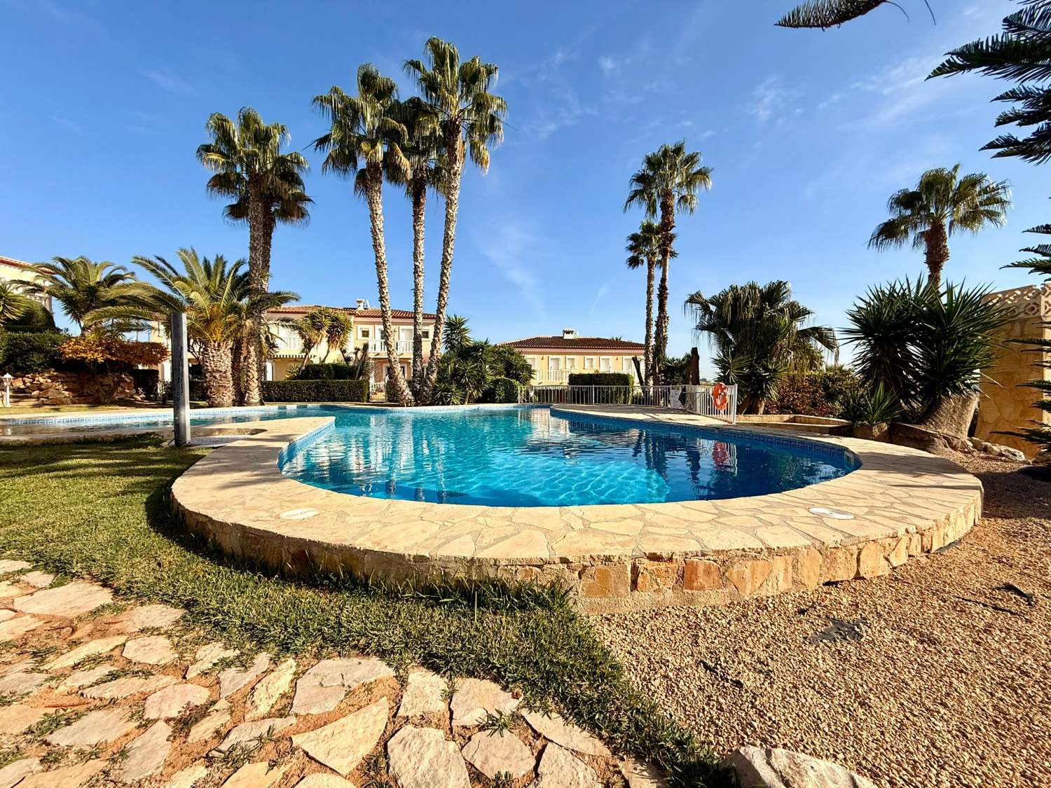 Bungalow de rêve avec vue sur la mer à Calpe