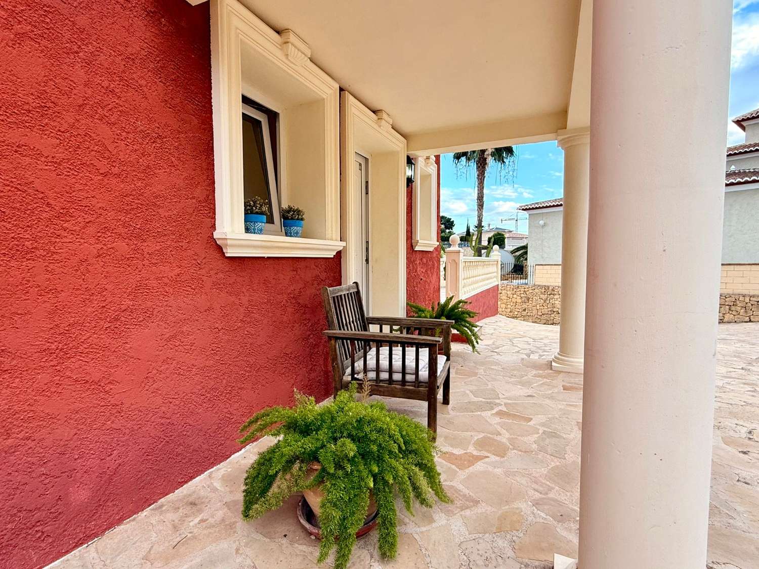 CHALET MIT TOURISTENLIZENZ IN LA CANUTA – CALPE, COSTA BLANCA