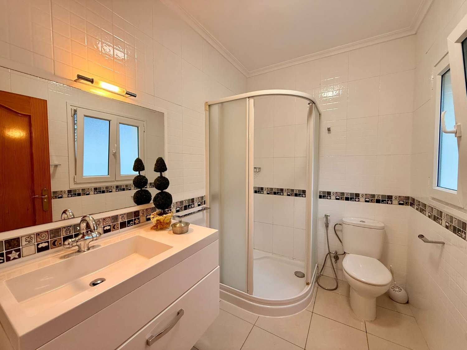 CHALET MIT TOURISTENLIZENZ IN LA CANUTA – CALPE, COSTA BLANCA