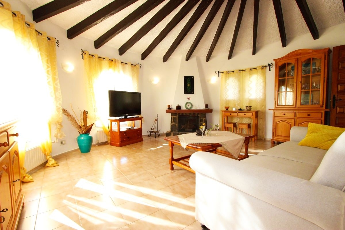 Charmante villa avec vue sur la mer et licence touristique à Maryvilla, Calpe