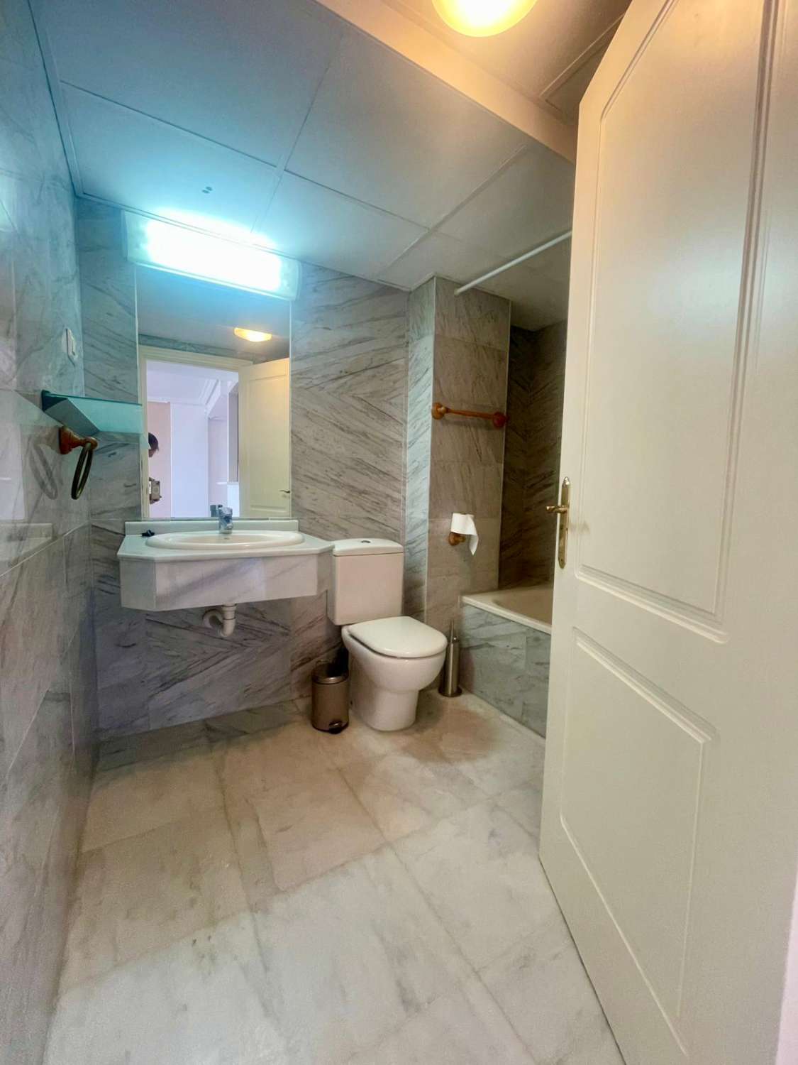 Wohnung in erster Meereslinie | Torrequebrada, Benalmádena (Costa del Sol)