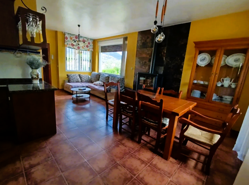 Chalet mit Privatpool in Fuente Camacho