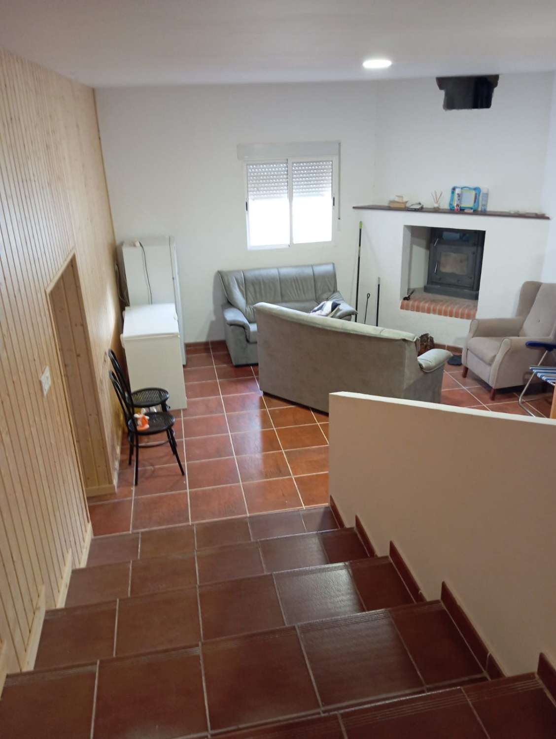 Landhaus mit 200.000 m² Grundstück und Mandelplantage bei Gor