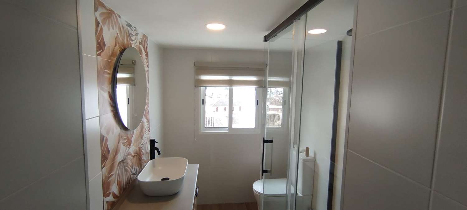 Renoviertes Stadthaus mit Panoramaterrasse im Zentrum von Archidona