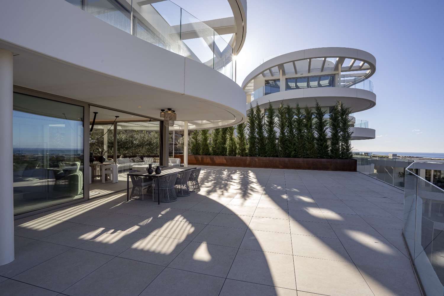 Exklusives Luxus-Apartment mit Panoramablick zwischen Marbella und Benahavís