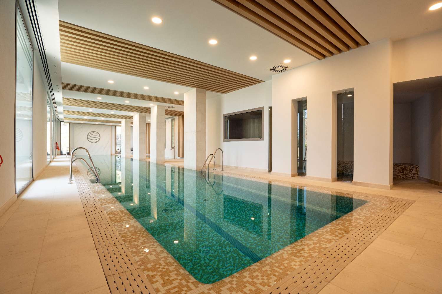 Exklusives Luxus-Apartment mit Panoramablick zwischen Marbella und Benahavís