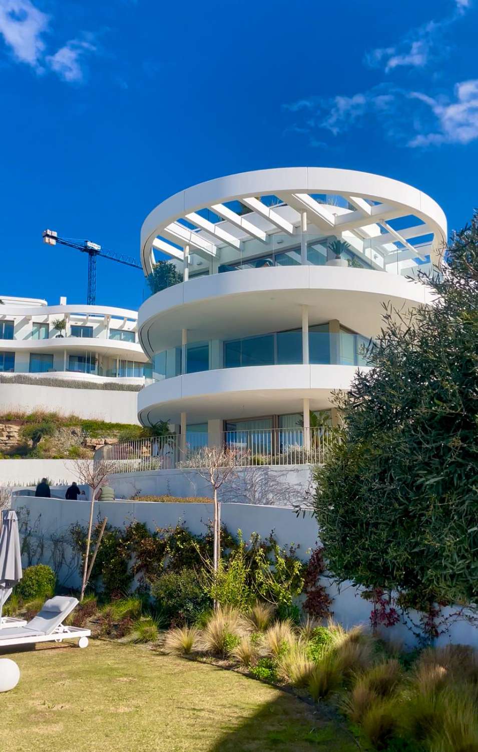 Exklusives Luxus-Apartment mit Panoramablick zwischen Marbella und Benahavís