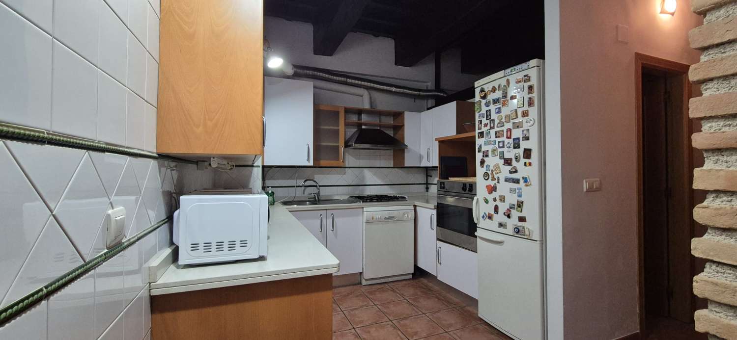 Exklusives Duplex-Apartment mit Alhambra-Blick im Albaicín – Langzeitvermietung in Granada