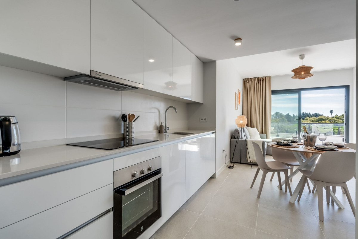 Modern Apartment in Selwo – Estepona | New Golden Mile