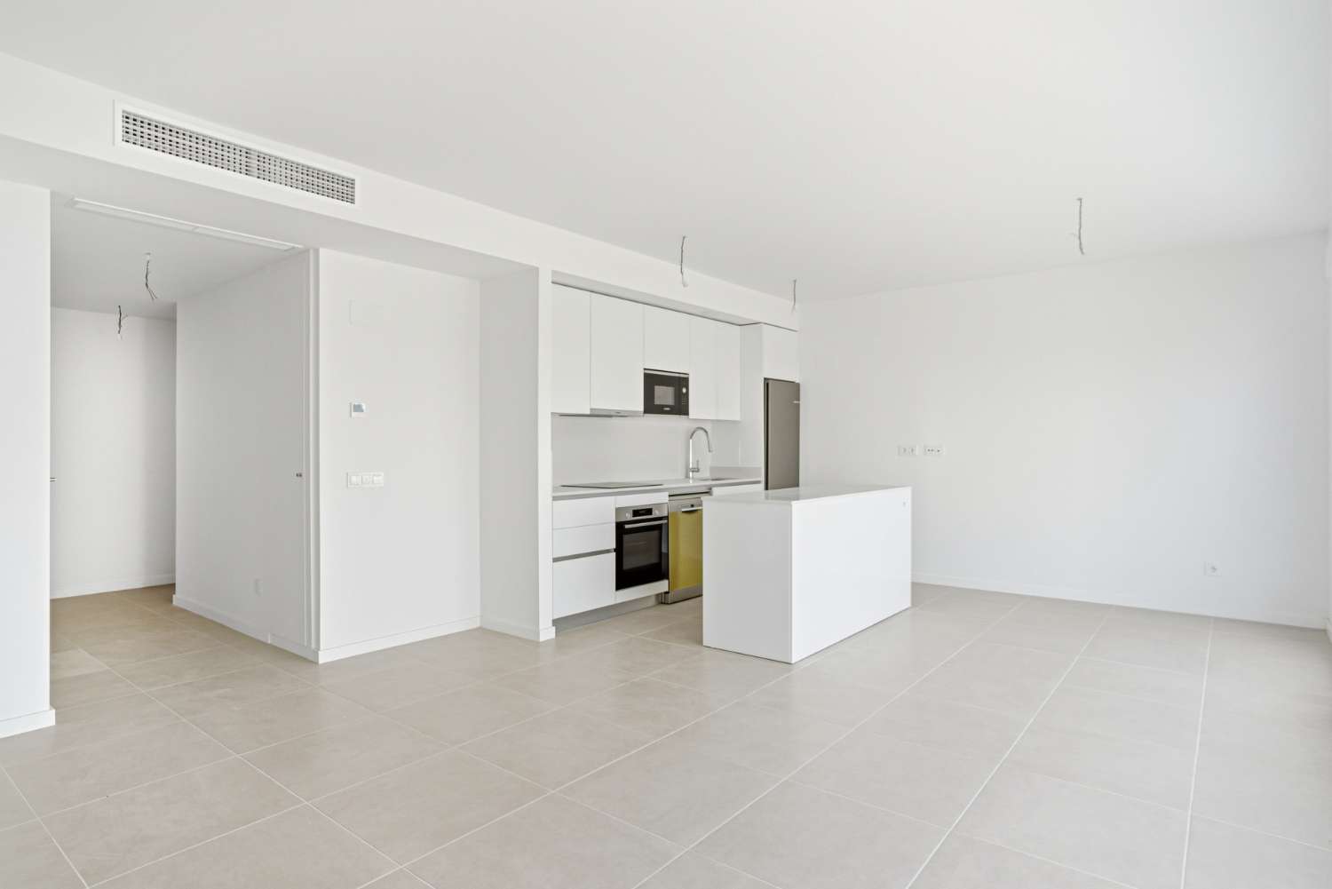 Moderne Neubauwohnung in exklusiver Wohnanlage an der New Golden Mile in Estepona