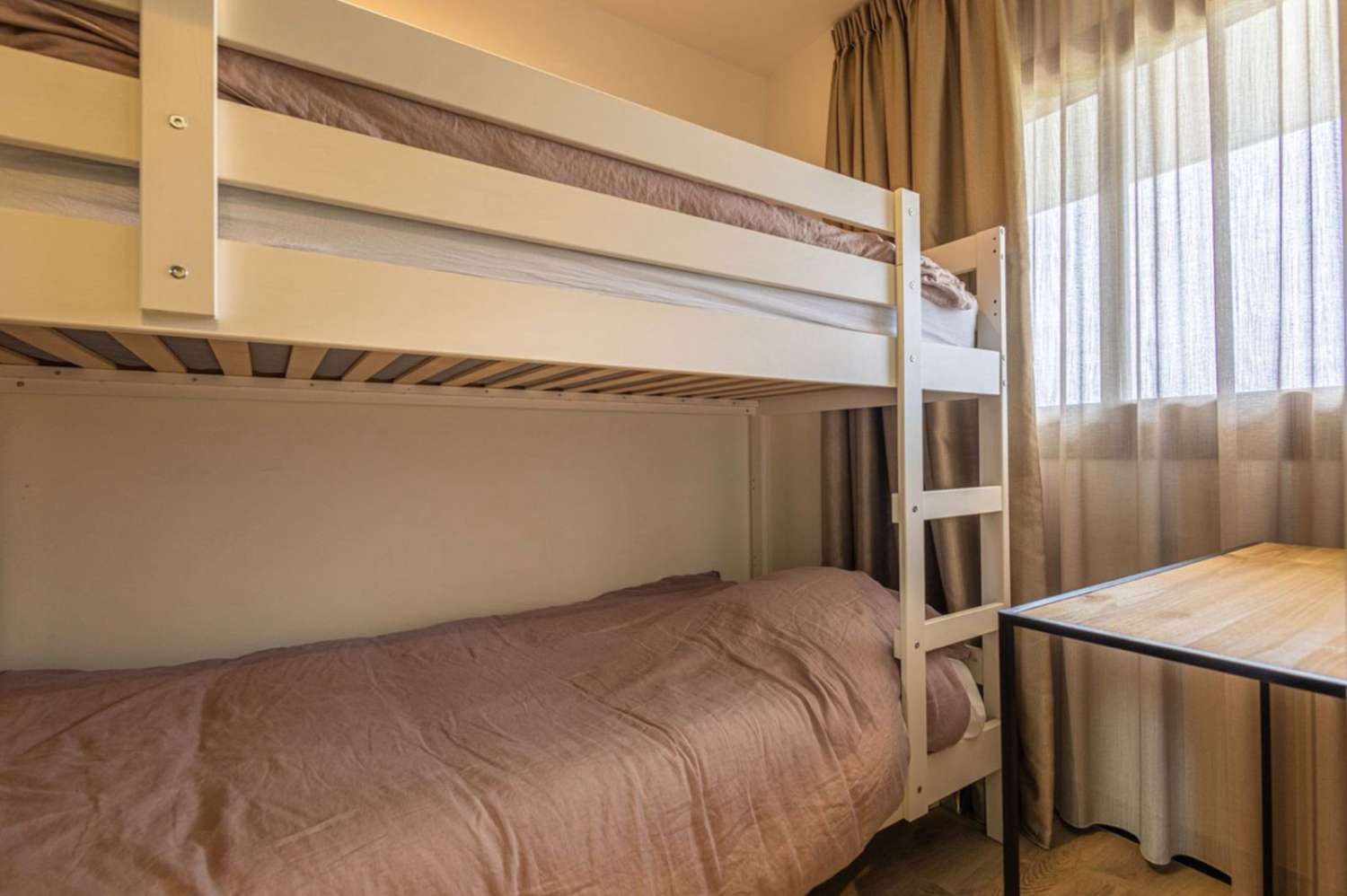 Bezugsfertiges Apartment mit Meerblick, großer Terrasse & Resort-Anlage in Mijas Costa