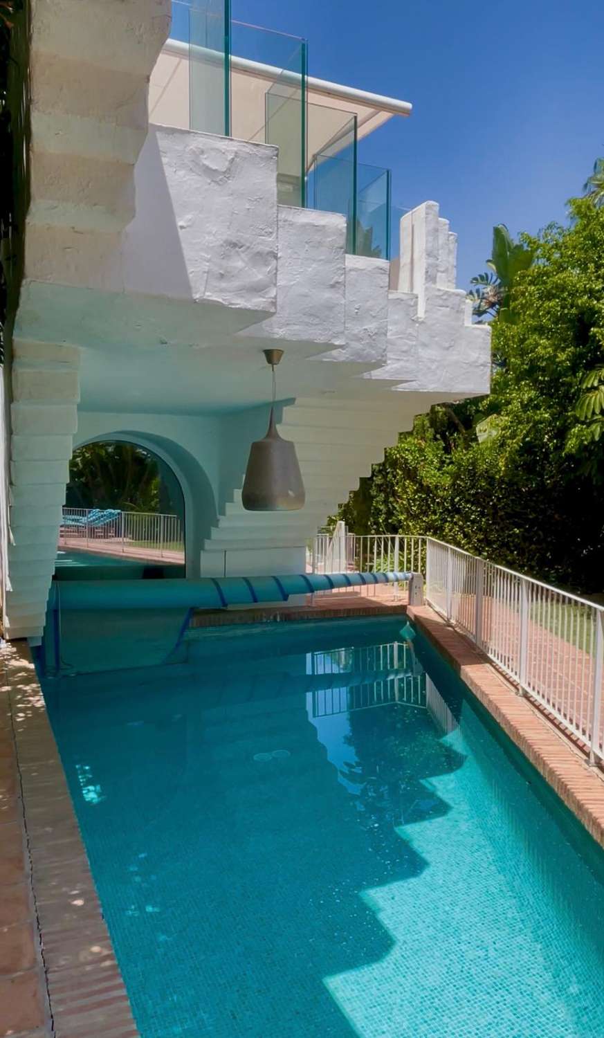 Außergewöhnliches Luxus-Endreihenhaus auf der Goldenen Meile von Marbella